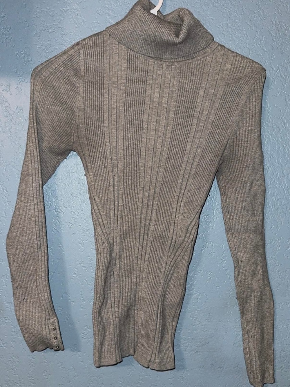 White House Black Market Gray Ribbed Turtleneck Sweater